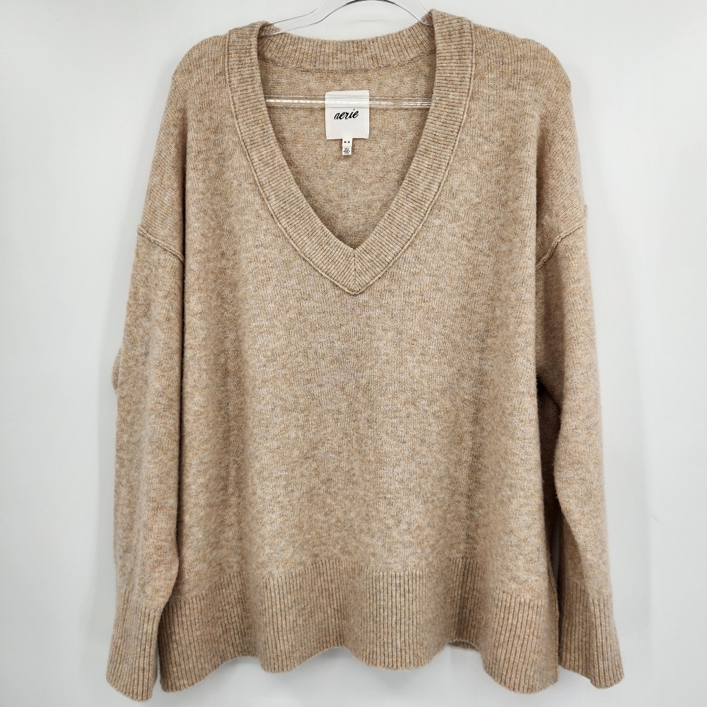 Aerie Unreal V Neck Sweater Womens Size Medium Beige Oversized Long Sleeve